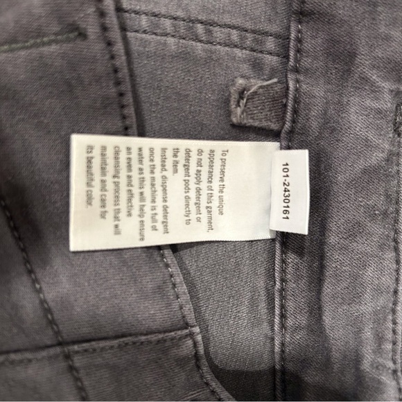 PAIGE Mayslie Cropped Jogger Pants - Picture 5 of 12